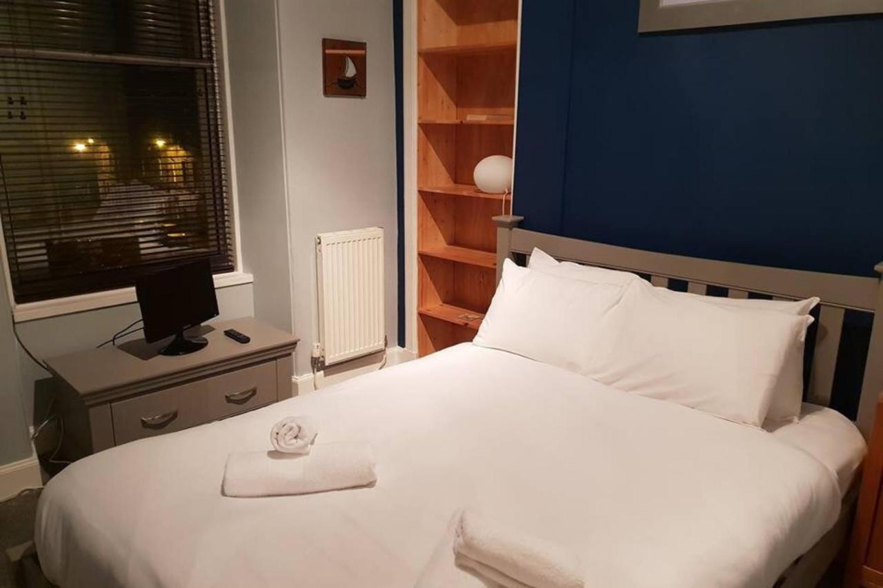 Bright 1 Bedroom Apartment Near City Centre EDI Kültér fotó